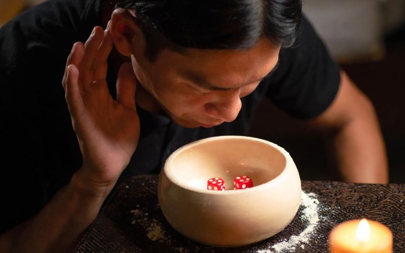 xóc đĩa âm thanh quân vị